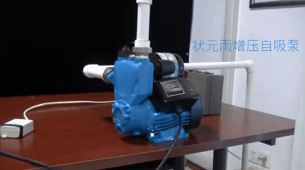 自来水水流太小，为什么要换无塔供水器而不是水泵增压？